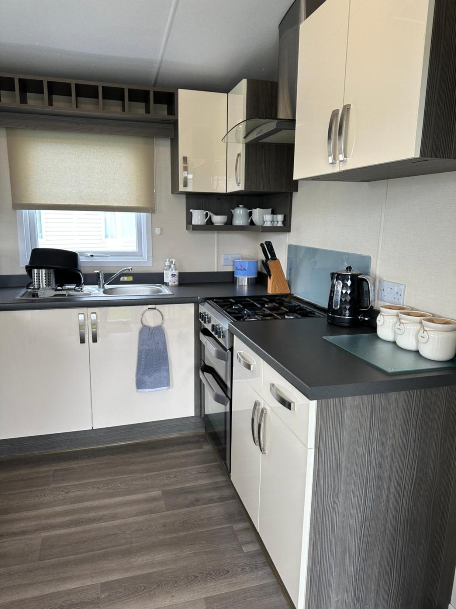 Lagoon Close * Pagham